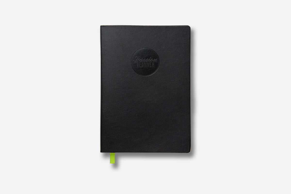 elite black undated weekly planner cover