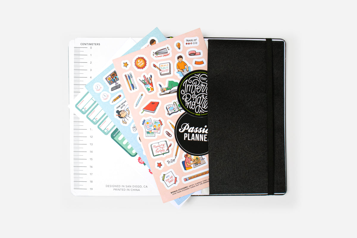 Weekly Undated Planner - Elite Black - Passion Planner