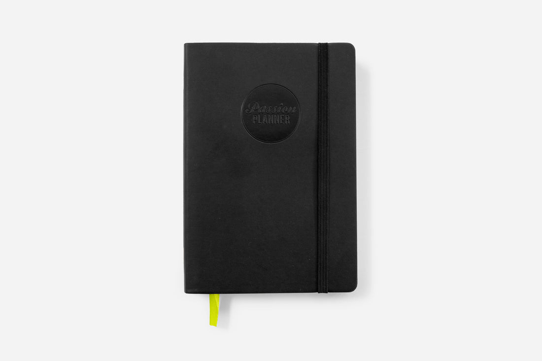 Daily Undated Elite Black New - Passion Planner